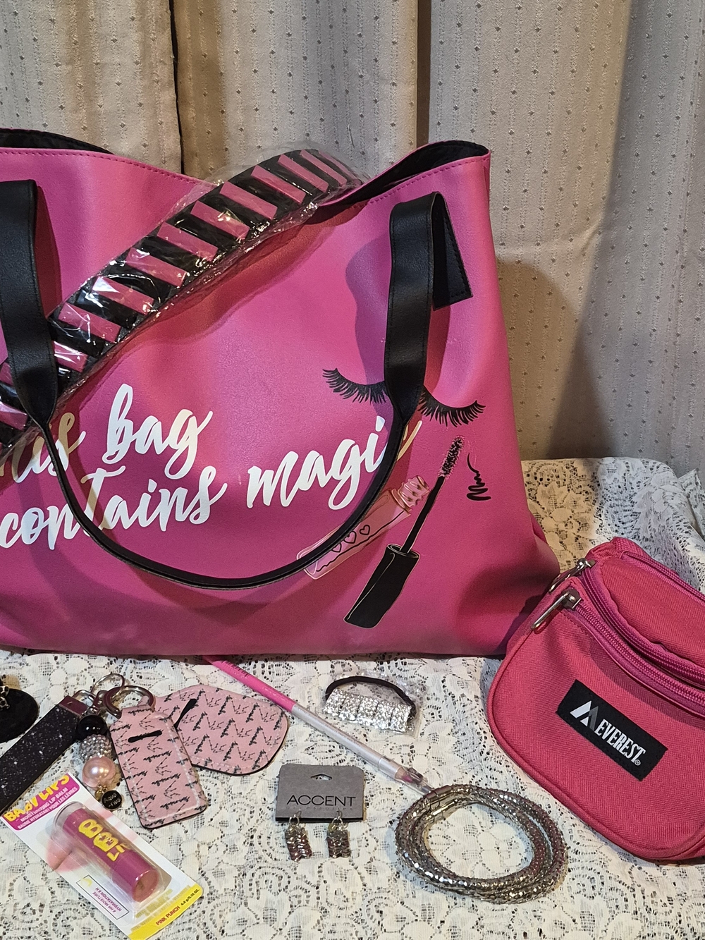 🌸 Coquette Pink Princess Makeup, JewPink Tote Bag with Makeup Print